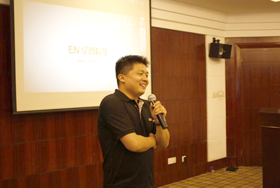 �Ƅӻ�(li��n)�I�N���