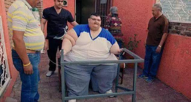 最胖的人減660斤 曾隨時面臨死亡風險也害怕父母的養老金養不起他